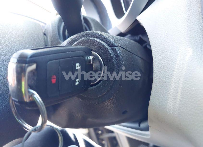 Photo 11 of 2013 Chevrolet Equinox LS (VIN 2GNALBEK4D6214382)