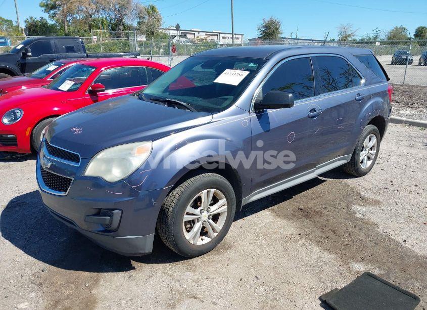 Photo 2 of 2013 Chevrolet Equinox LS (VIN 2GNALBEK4D6214382)