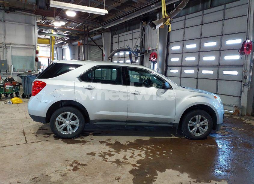 Photo 13 of 2013 Chevrolet Equinox LS (VIN 2GNALBEK4D6259998)
