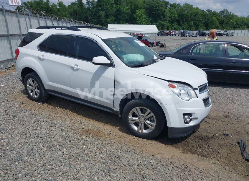 2015 Chevrolet Equinox 1LT (VIN 2GNALBEK4F1141188) main photo