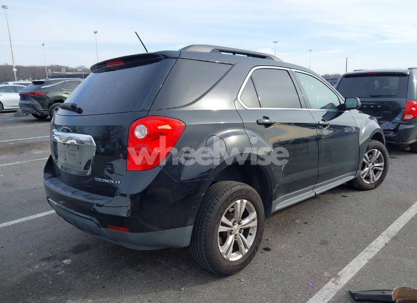 Photo 4 of 2015 Chevrolet Equinox 1LT (VIN 2GNALBEK4F6149889)