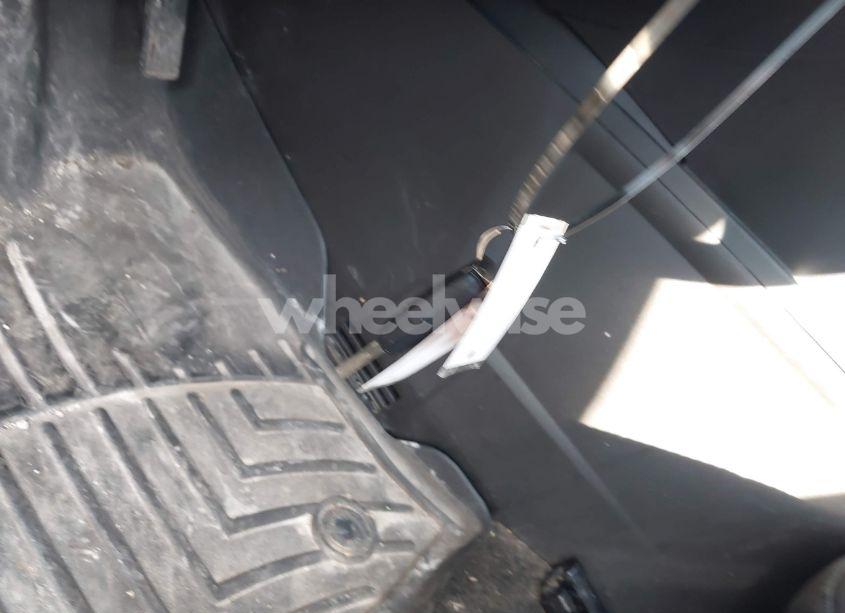 Photo 11 of 2015 Chevrolet Equinox 1LT (VIN 2GNALBEK4F6417601)