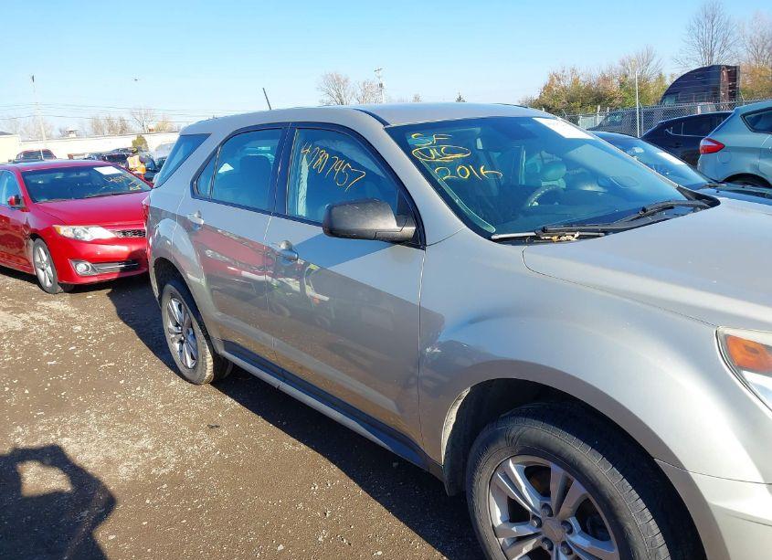 Photo 13 of 2016 Chevrolet Equinox LS (VIN 2GNALBEK4G1115966)