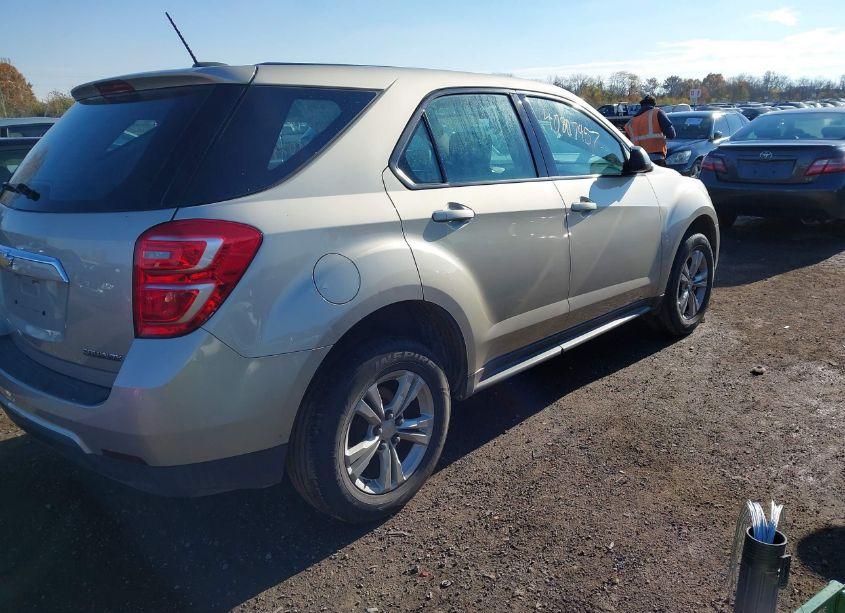 Photo 4 of 2016 Chevrolet Equinox LS (VIN 2GNALBEK4G1115966)