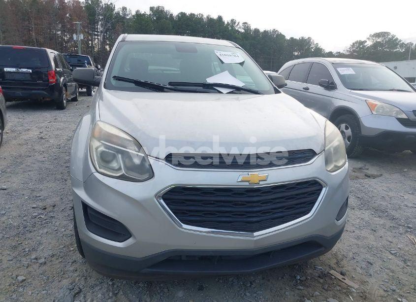 Photo 6 of 2016 Chevrolet Equinox LS (VIN 2GNALBEK4G1127356)