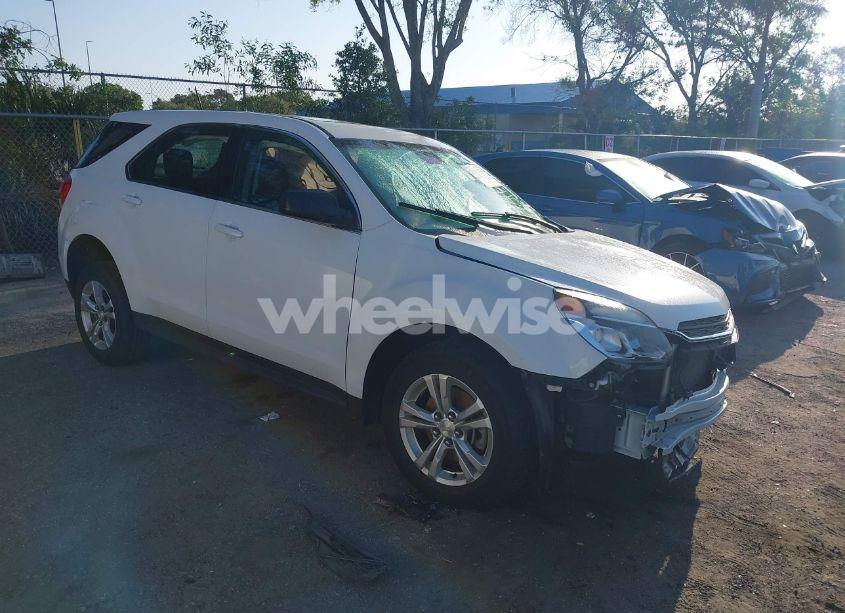 2016 Chevrolet Equinox LS (VIN 2GNALBEK4G1156470) main photo