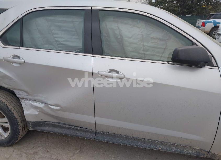 Photo 13 of 2016 Chevrolet Equinox LS (VIN 2GNALBEK4G1161572)