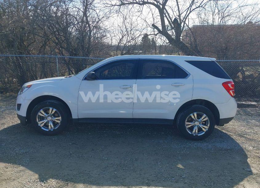 Photo 14 of 2016 Chevrolet Equinox LS (VIN 2GNALBEK4G1182857)