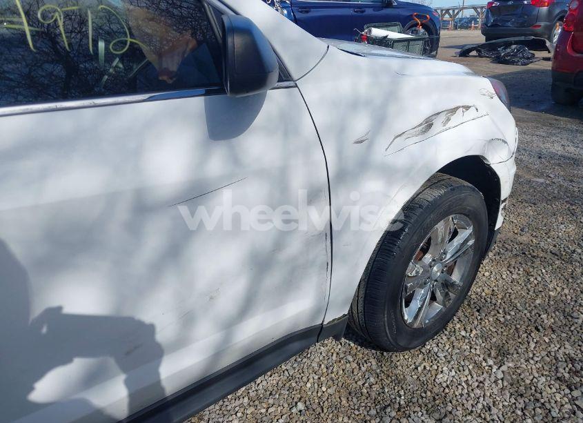 Photo 17 of 2016 Chevrolet Equinox LS (VIN 2GNALBEK4G1182857)