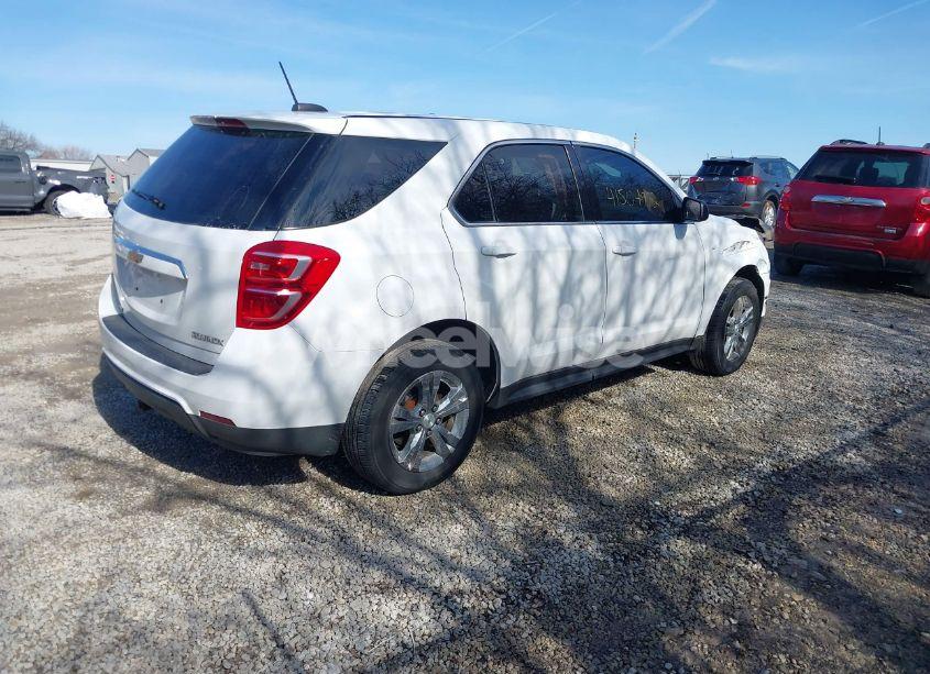 Photo 4 of 2016 Chevrolet Equinox LS (VIN 2GNALBEK4G1182857)