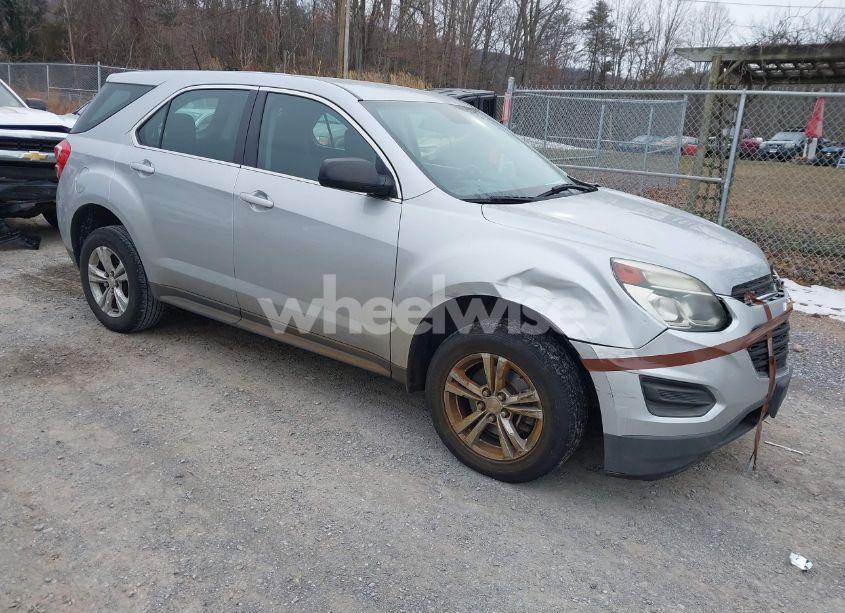 2016 Chevrolet Equinox LS (VIN 2GNALBEK4G6262145) main photo