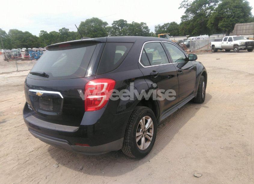 Photo 4 of 2017 Chevrolet Equinox LS (VIN 2GNALBEK4H1520811)