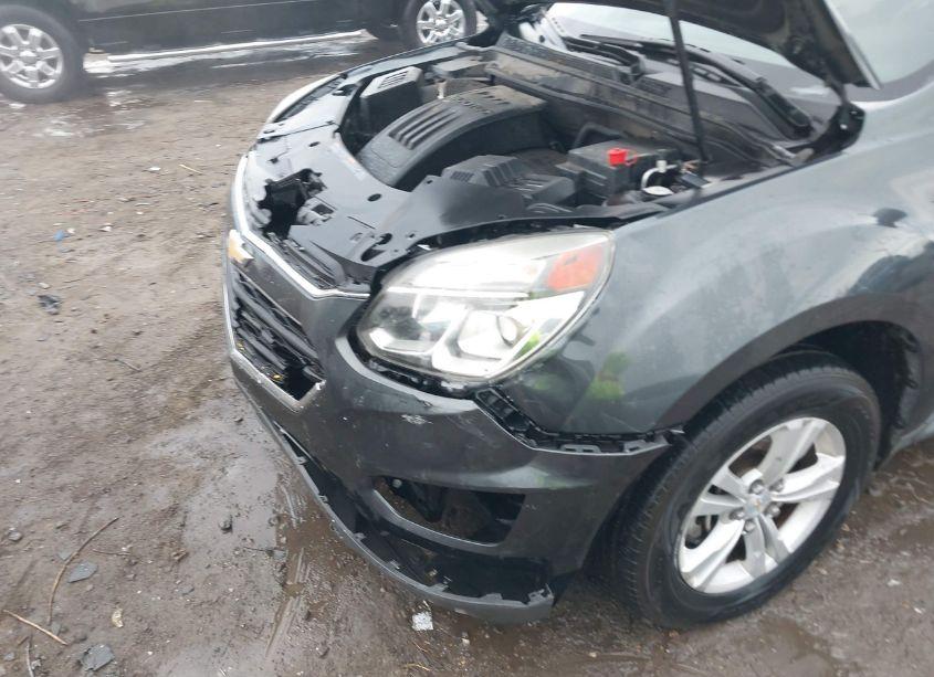 Photo 6 of 2017 Chevrolet Equinox LS (VIN 2GNALBEK4H1521134)