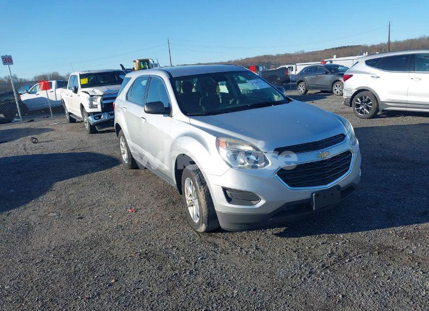 2017 Chevrolet Equinox LS (VIN 2GNALBEK4H1544459) main photo
