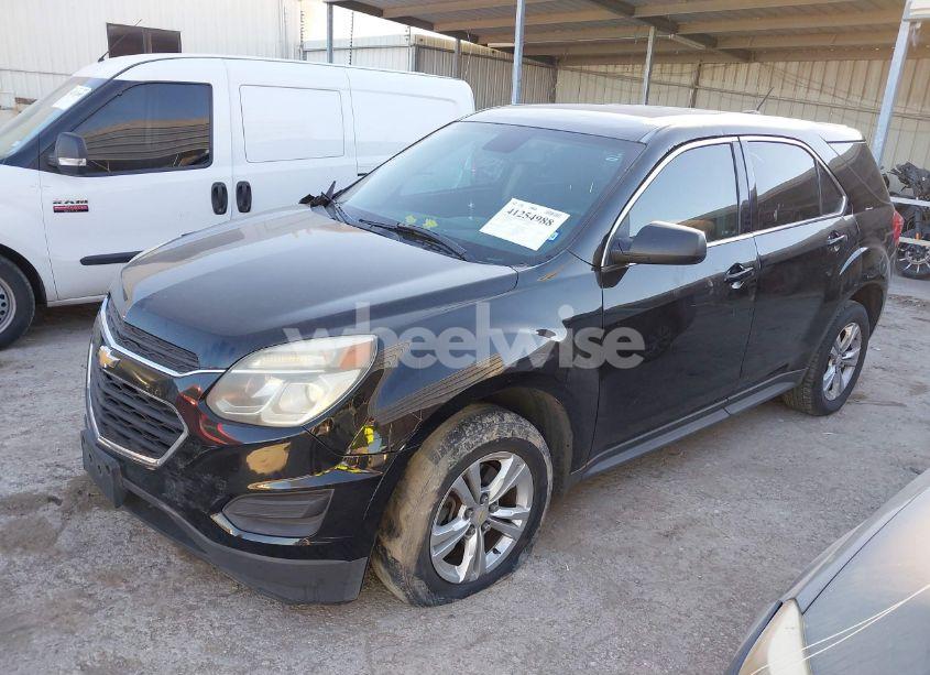 Photo 2 of 2017 Chevrolet Equinox LS (VIN 2GNALBEK4H1549757)