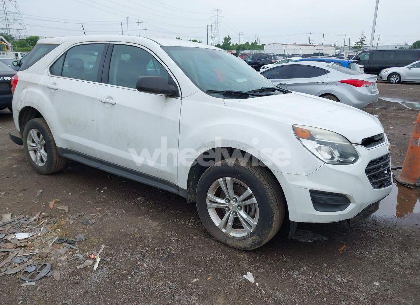 2017 Chevrolet Equinox LS (VIN 2GNALBEK4H1563206) main photo