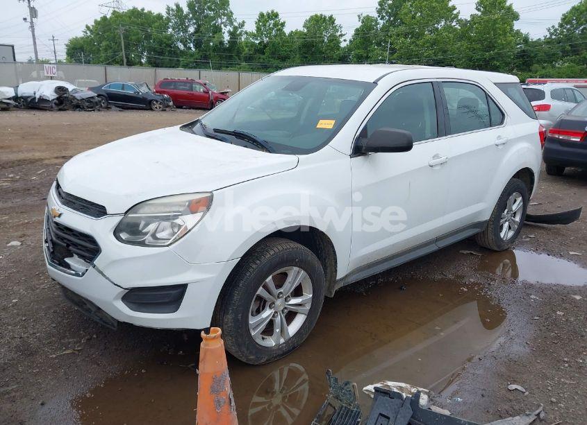 Photo 2 of 2017 Chevrolet Equinox LS (VIN 2GNALBEK4H1563206)
