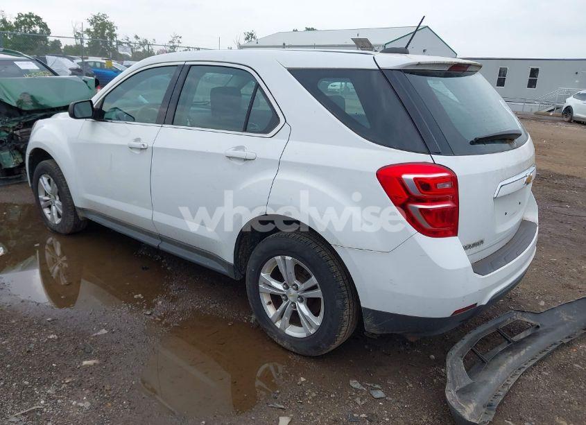 Photo 3 of 2017 Chevrolet Equinox LS (VIN 2GNALBEK4H1563206)