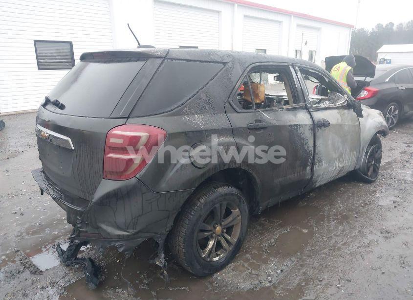 Photo 4 of 2017 Chevrolet Equinox LS (VIN 2GNALBEK4H1575520)