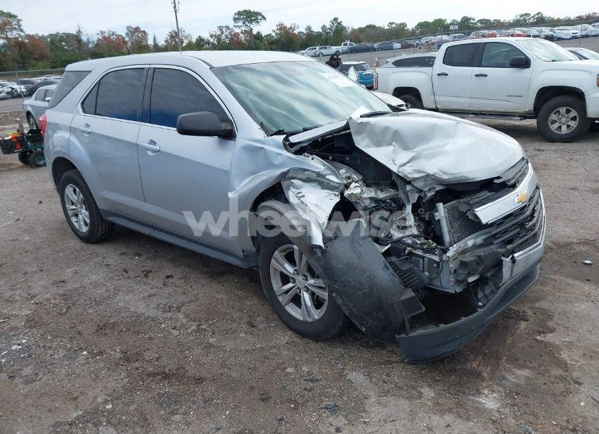 2017 Chevrolet Equinox LS (VIN 2GNALBEK4H1614638) main photo
