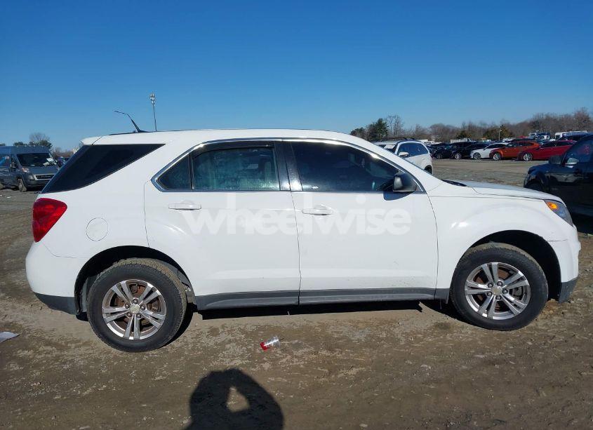 Photo 13 of 2012 Chevrolet Equinox LS (VIN 2GNALBEK5C1204956)