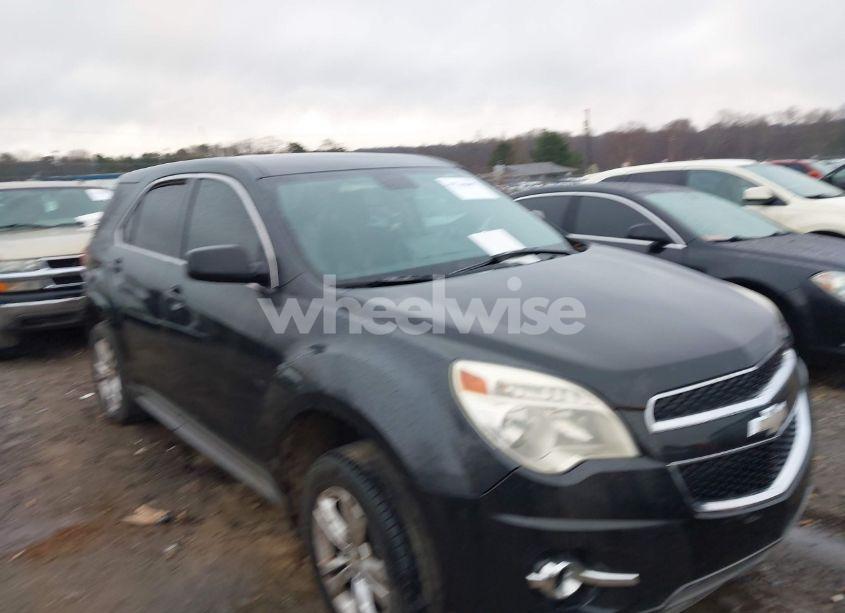 2012 Chevrolet Equinox LS (VIN 2GNALBEK5C1261223) main photo