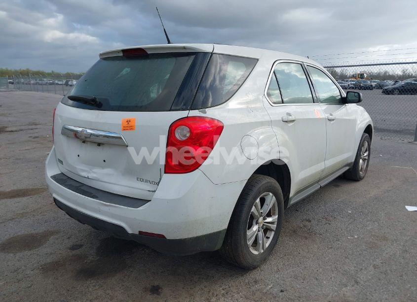 Photo 4 of 2012 Chevrolet Equinox LS (VIN 2GNALBEK5C6357355)