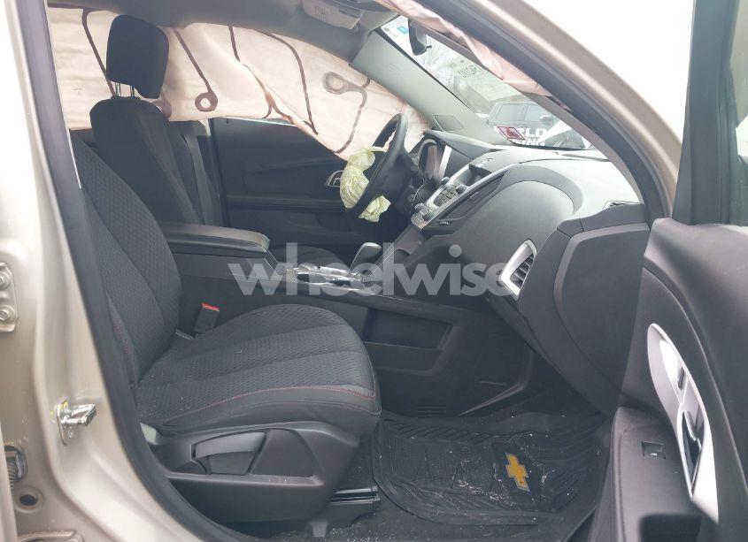 Photo 5 of 2013 Chevrolet Equinox LS (VIN 2GNALBEK5D1225291)