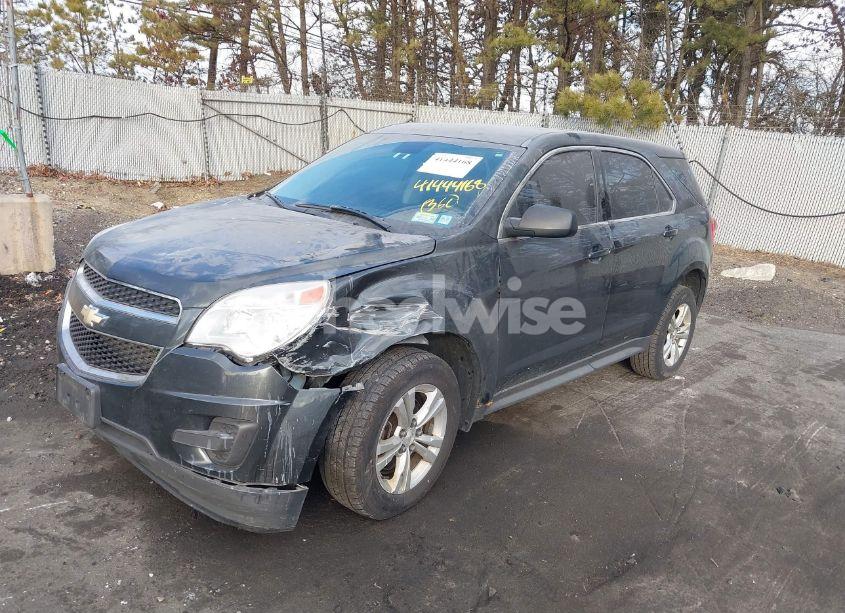 Photo 2 of 2013 Chevrolet Equinox LS (VIN 2GNALBEK5D1257402)