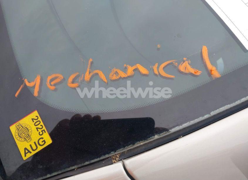 Photo 6 of 2013 Chevrolet Equinox LS (VIN 2GNALBEK5D6181599)