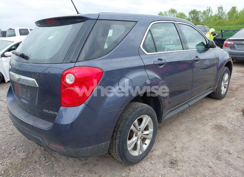 Photo 4 of 2013 Chevrolet Equinox LS (VIN 2GNALBEK5D6301045)