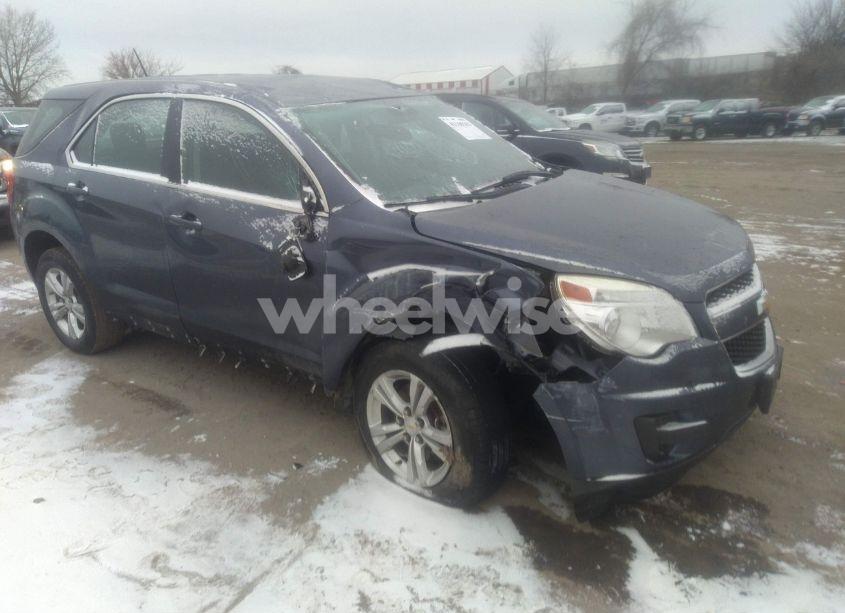2013 Chevrolet Equinox LS (VIN 2GNALBEK5D6412680) main photo