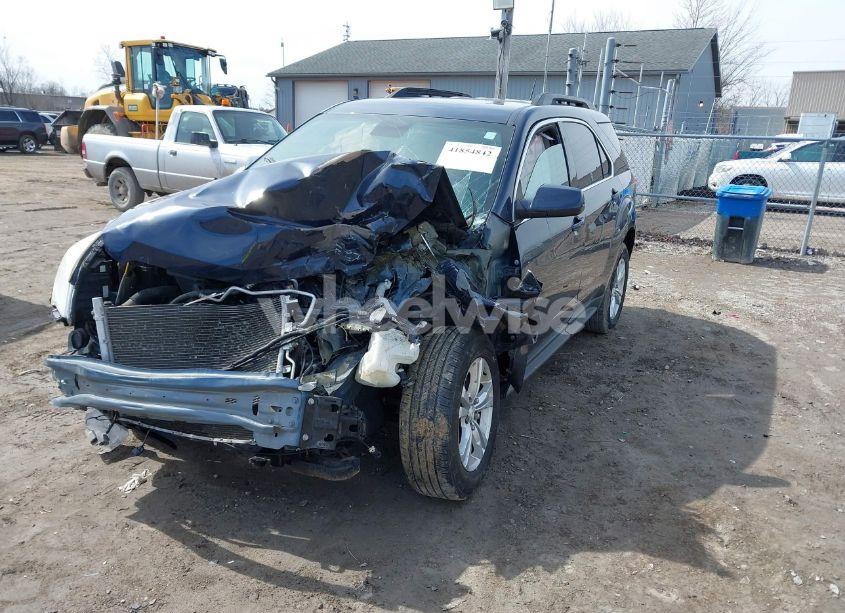 Photo 2 of 2015 Chevrolet Equinox 1LT (VIN 2GNALBEK5F1150949)