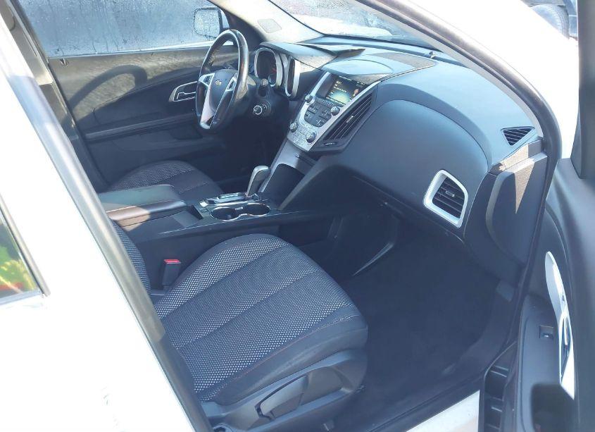 Photo 5 of 2015 Chevrolet Equinox 1LT (VIN 2GNALBEK5F1155973)