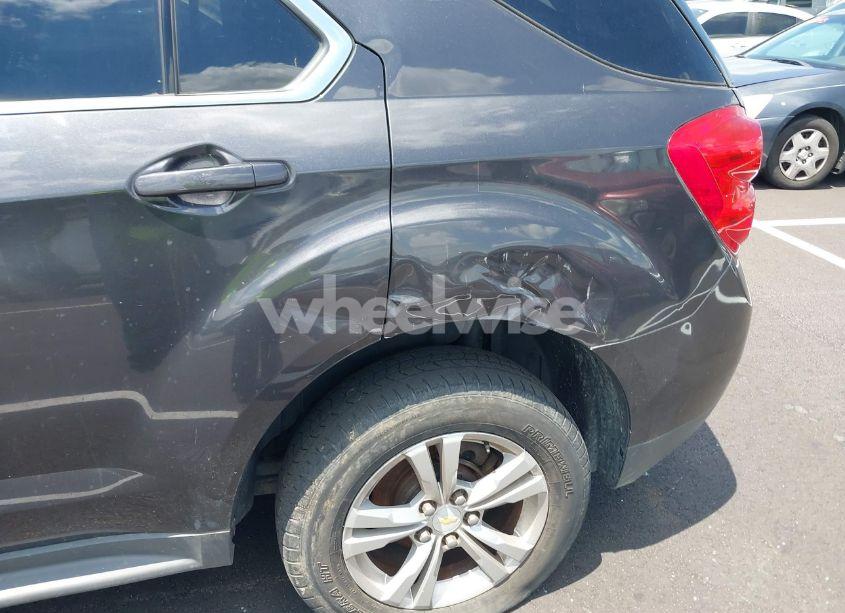 Photo 6 of 2015 Chevrolet Equinox 1LT (VIN 2GNALBEK5F6101429)