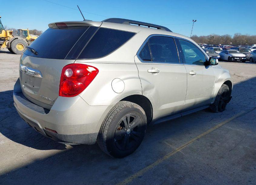 Photo 4 of 2015 Chevrolet Equinox 1LT (VIN 2GNALBEK5F6269569)