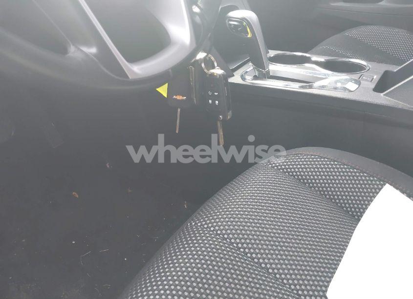 Photo 11 of 2015 Chevrolet Equinox 1LT (VIN 2GNALBEK5F6367372)