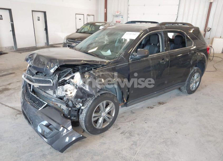 Photo 2 of 2015 Chevrolet Equinox 1LT (VIN 2GNALBEK5F6392370)