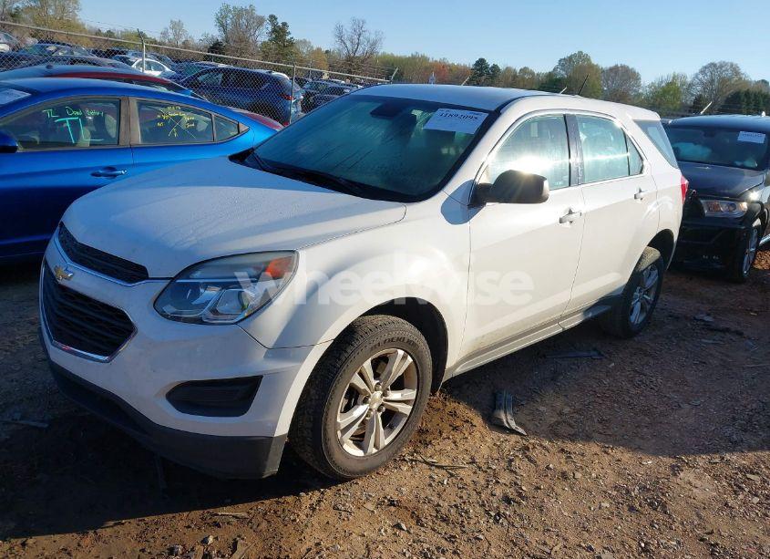 Photo 2 of 2016 Chevrolet Equinox L (VIN 2GNALBEK5G1121887)