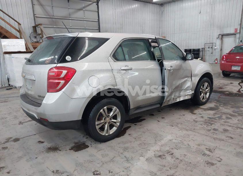 Photo 4 of 2016 Chevrolet Equinox L (VIN 2GNALBEK5G1129147)