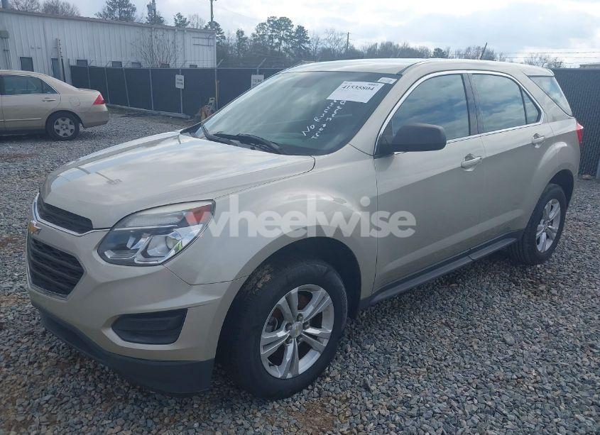 Photo 2 of 2016 Chevrolet Equinox LS (VIN 2GNALBEK5G1132100)