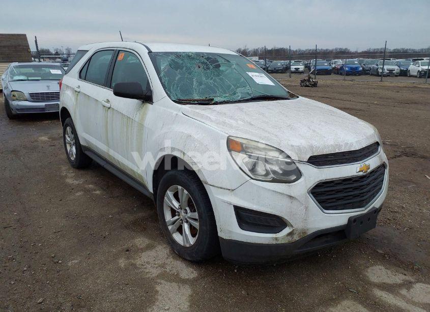 2016 Chevrolet Equinox LS (VIN 2GNALBEK5G1161970) main photo