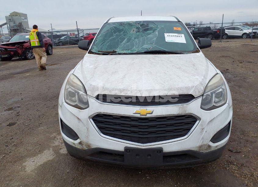 Photo 11 of 2016 Chevrolet Equinox LS (VIN 2GNALBEK5G1161970)