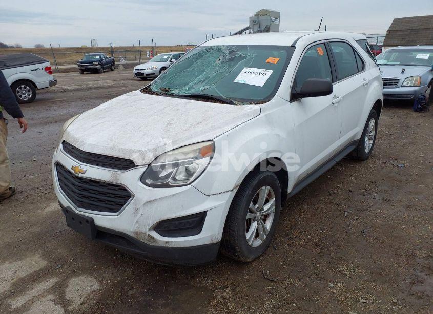 Photo 2 of 2016 Chevrolet Equinox LS (VIN 2GNALBEK5G1161970)