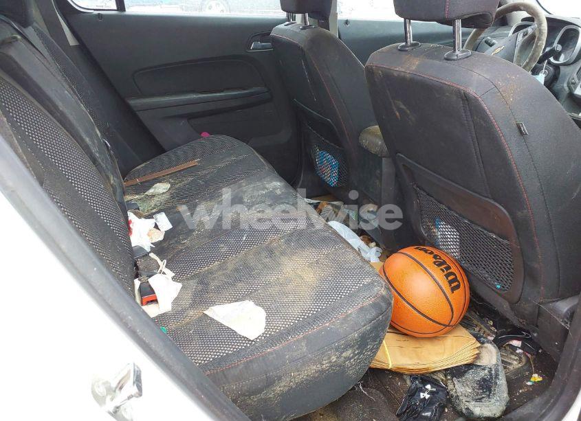 Photo 8 of 2016 Chevrolet Equinox LS (VIN 2GNALBEK5G1161970)