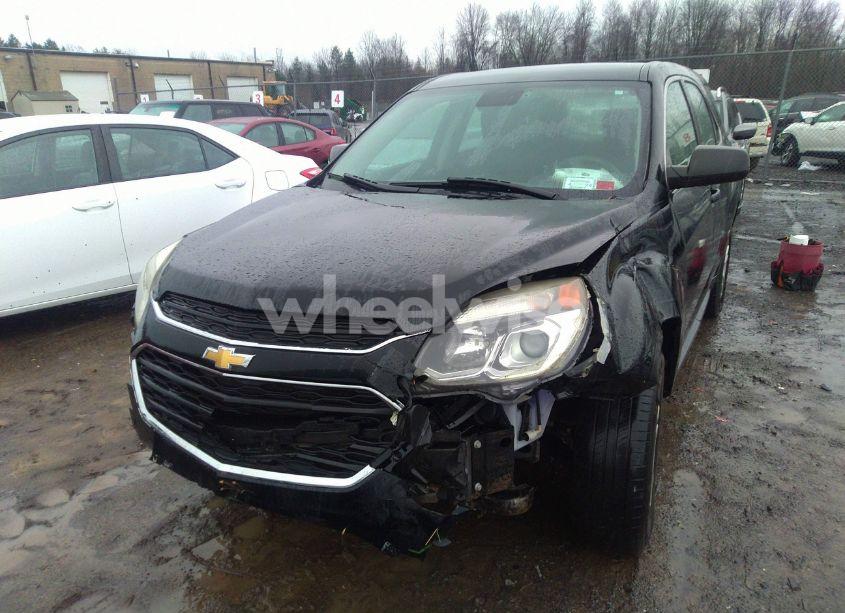 Photo 2 of 2016 Chevrolet Equinox LS (VIN 2GNALBEK5G1184875)