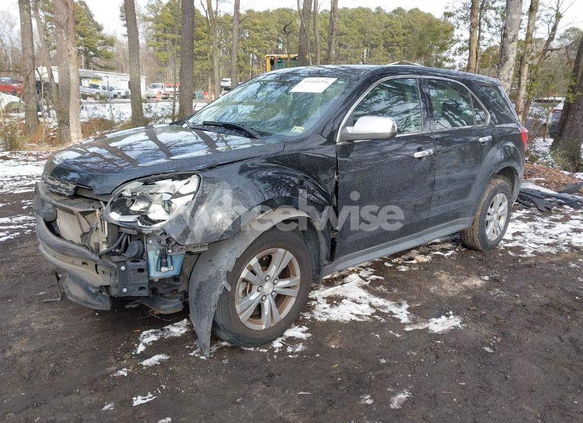 Photo 2 of 2016 Chevrolet Equinox LS (VIN 2GNALBEK5G6316651)