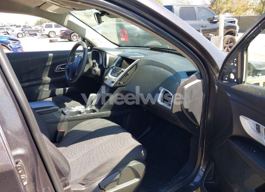 Photo 5 of 2016 Chevrolet Equinox LS (VIN 2GNALBEK5G6355014)