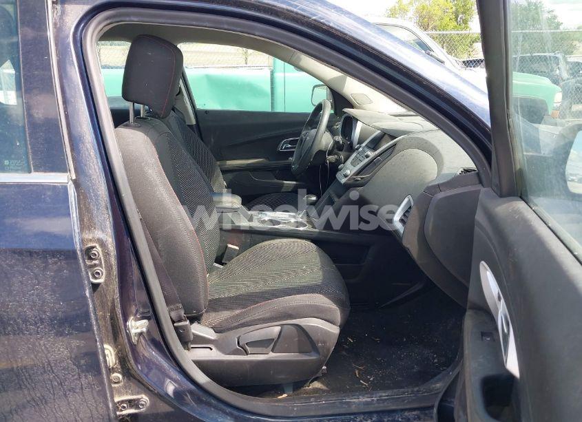 Photo 5 of 2017 Chevrolet Equinox LS (VIN 2GNALBEK5H1554496)