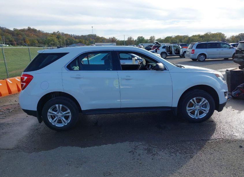 Photo 13 of 2017 Chevrolet Equinox LS (VIN 2GNALBEK5H1569998)